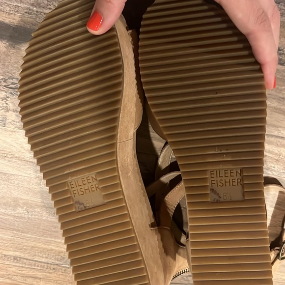 Platform Suede Open Toe Sandals - Picture 3 of 4